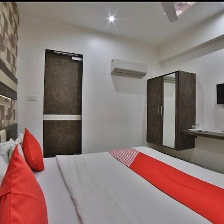 Hotel Green Apple Γκαντχιναγκάρ Εξωτερικό φωτογραφία