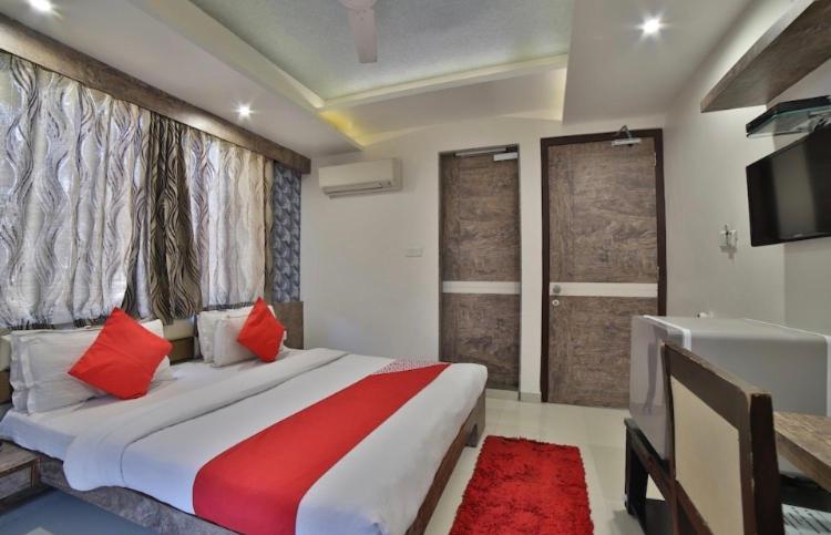 Hotel Green Apple Γκαντχιναγκάρ Εξωτερικό φωτογραφία